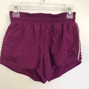 Lululemon making moves shorts